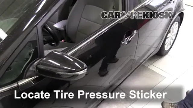 2015 Kia Forte5 EX 2.0L 4 Cyl. Tires & Wheels Check Tire Pressure